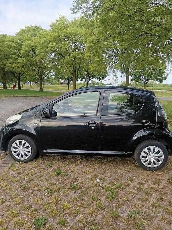 Usata Citroën C1 68 CV (50 kW) 2011 Nero Utilitaria