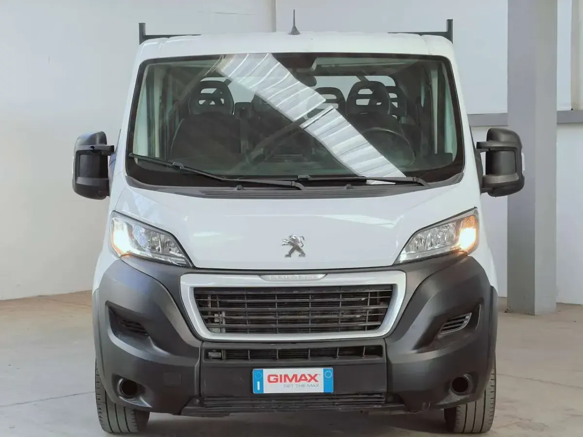 Usata Peugeot Boxer 140 CV (102 kW) 2022 Bianco Furgone