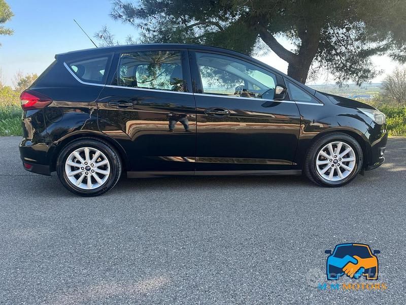 Usata Ford C-MAX Titanium S 120 CV (88 kW) 2016 Nero Monovolume