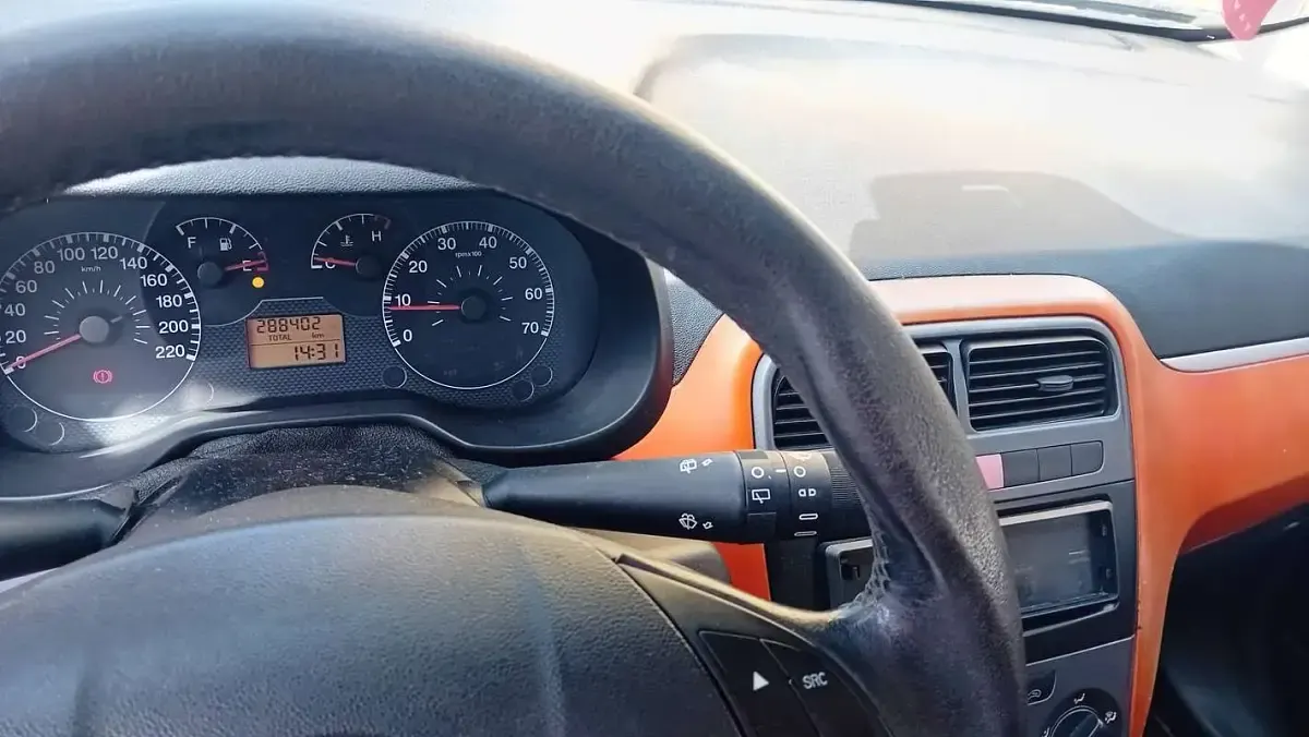 Usata Fiat Grande Punto Dynamic 75 CV (55 kW) 2005 Nero Utilitaria