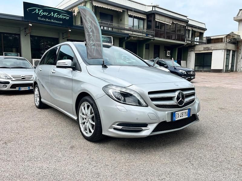 Usata Mercedes B200 Executive 136 CV (100 kW) 2014 Argento Monovolume
