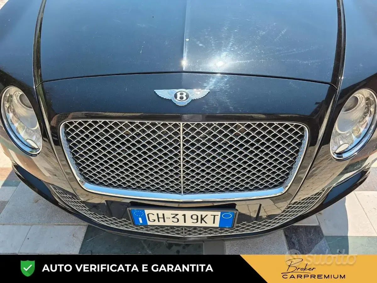 Usata Bentley Continental GT Convertible 575 CV (422 kW) 2012 Nero Cabrio