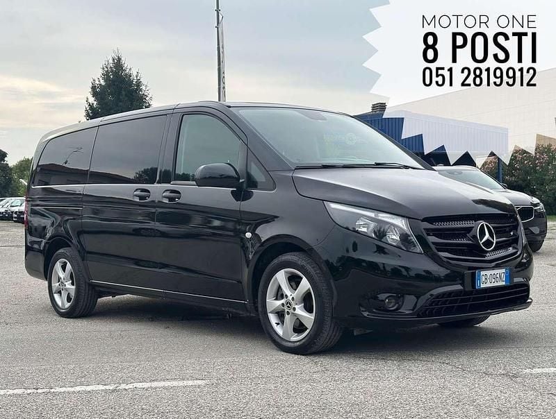 Nero Usata 2020 Mercedes Vito Furgone | 35.000 € (Molto cara) - Immagine 1/4