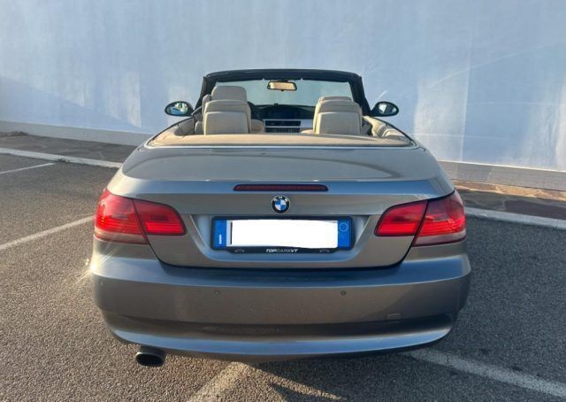 Usata BMW 320 Cabriolet 170 CV (125 kW) 2008 Grigio scuro Cabrio