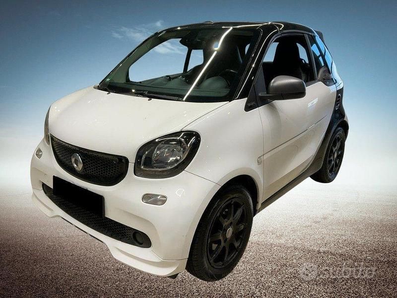 Usata Smart ForTwo Cabrio Prime 90 CV (66 kW) 2019 Bianco Cabrio