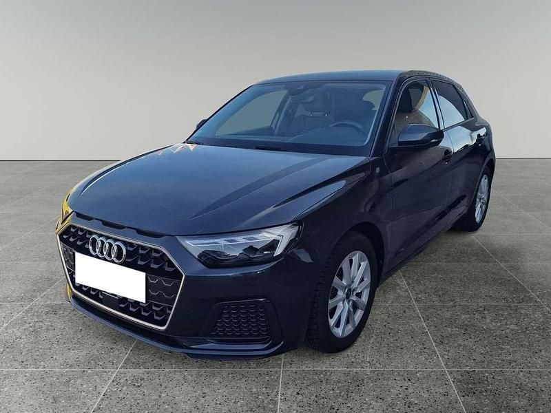 Usata Audi A1 Advanced 116 CV (85 kW) 2024 Grigio SUV