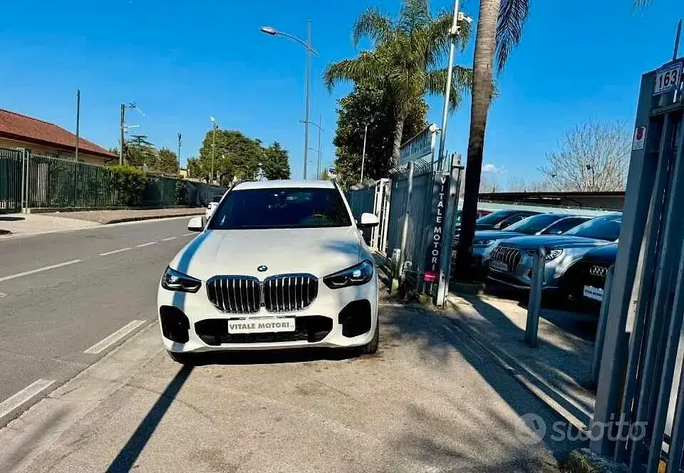 Usata BMW X5 M Sport 231 CV (169 kW) 2023 Bianco SUV