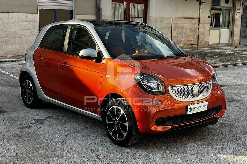 Usata Smart ForFour Passion 71 CV (52 kW) 2015 Utilitaria