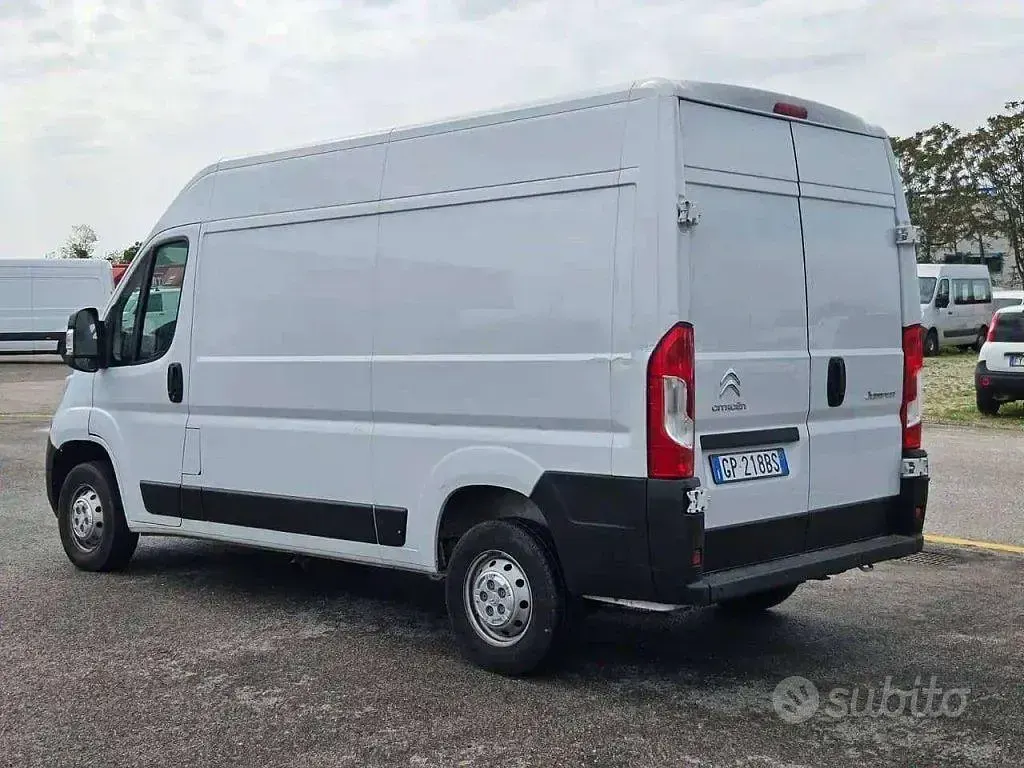 Usata Citroën Jumper 140 CV (102 kW) 2023 Bianco Monovolume