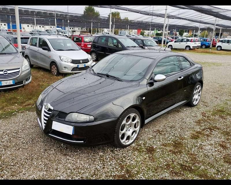 Nero Usata 2007 Alfa Romeo GT Coupé | 6900 € (Molto cara) - Immagine 1/4