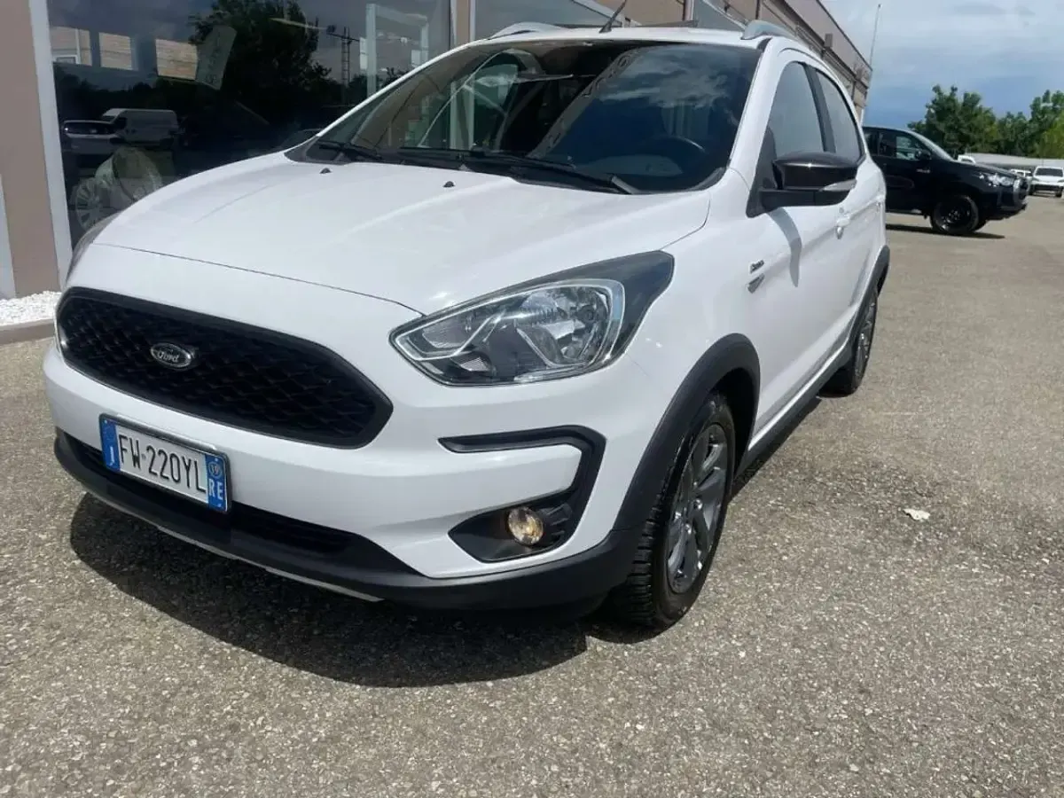Usata Ford Ka Active 86 CV (63 kW) 2019 Bianco Berlina