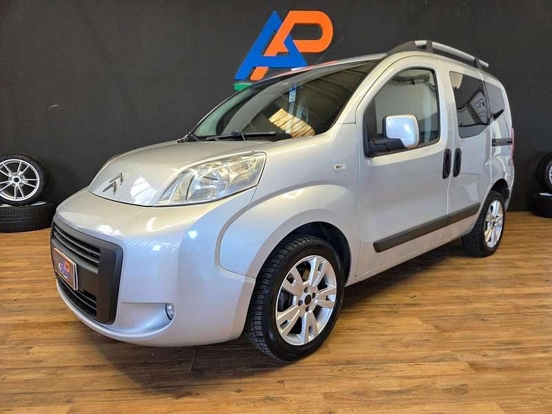 Grigio Usata 2011 Citroën Nemo Monovolume | 4900 € (Buon prezzo) - Immagine 1/3