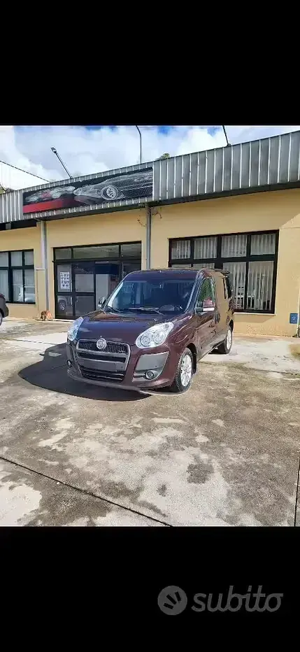Usata Fiat Doblò Emotion 105 CV (77 kW) 2012 Monovolume