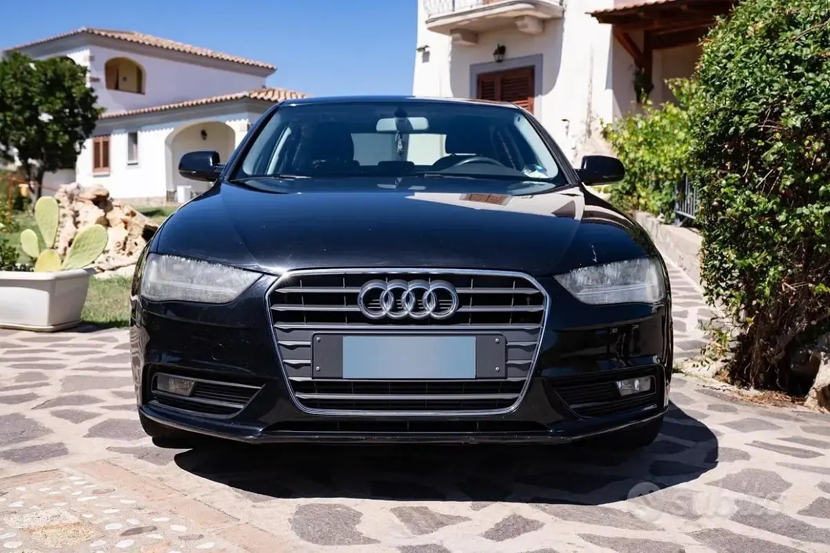 Usata Audi A4 120 CV (88 kW) 2013 Nero Berlina