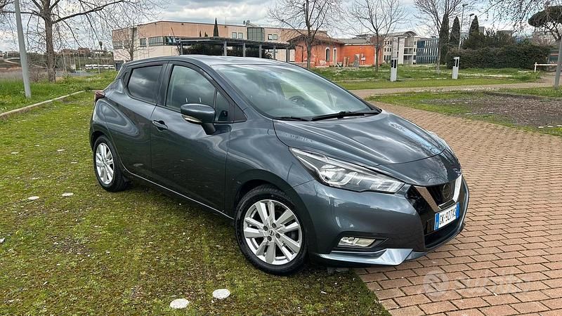 Usata Nissan Micra Acenta 101 CV (74 kW) 2019 Grigio Utilitaria