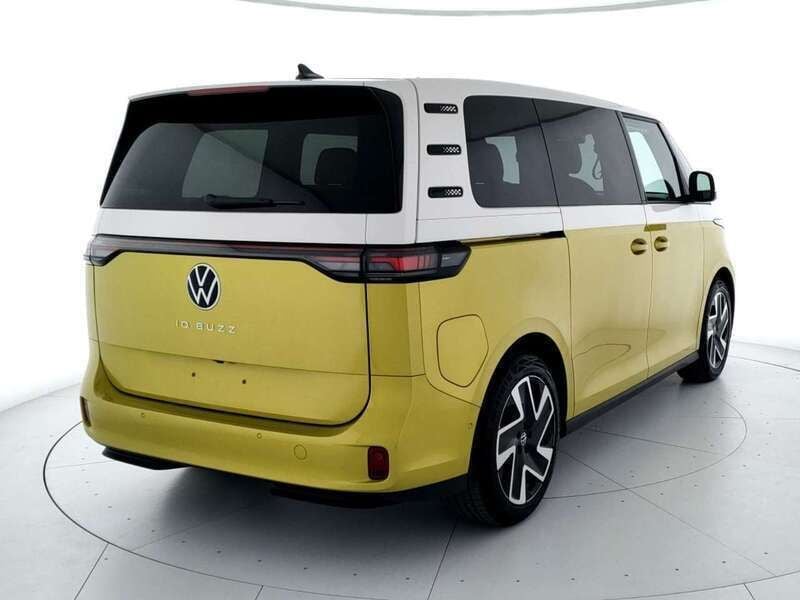 Usata VW ID. Buzz Pro 69 kW (95 CV) 2022 Giallo Monovolume
