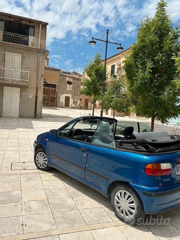 Usata Fiat Punto 54 CV (39 kW) 1996 Cabrio