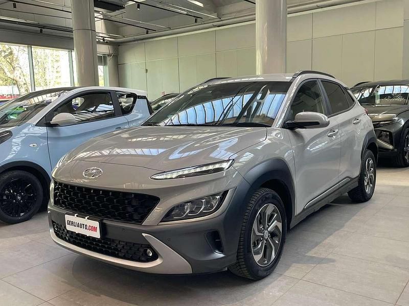 Usata Hyundai Kona 141 CV (103 kW) 2022 Cyber grey metallizzato SUV