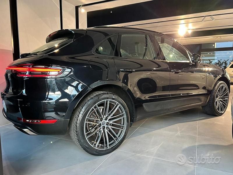 Usata Porsche Macan 145 CV (106 kW) 2019 Nero SUV