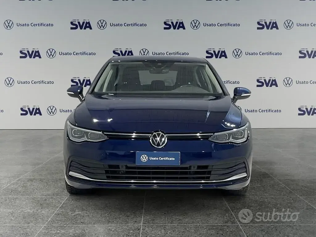 Usata VW Golf VIII Style 150 CV (110 kW) 2020 Blu Berlina