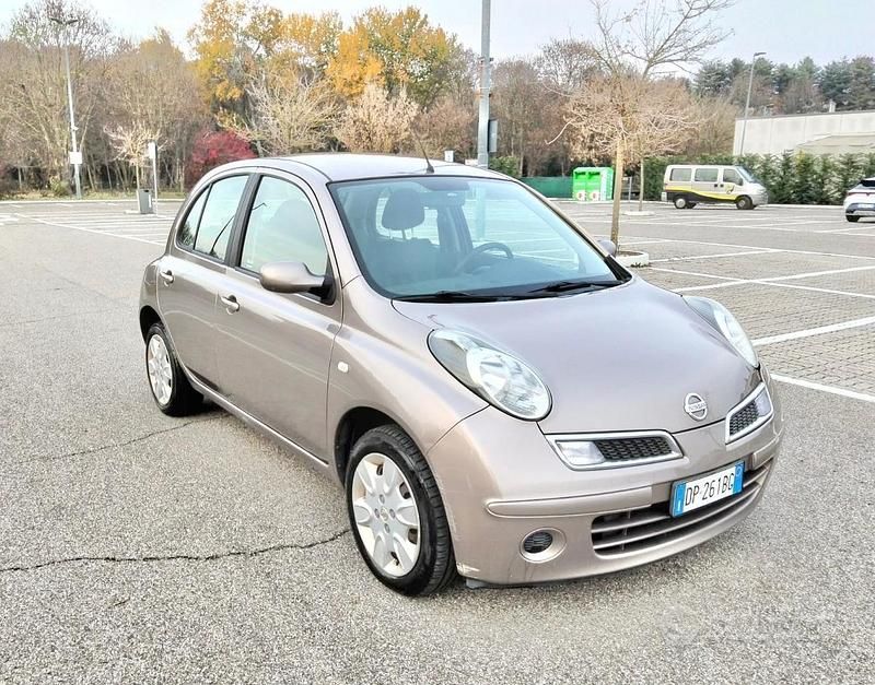 Usata Nissan Micra 80 CV (58 kW) 2008 Grigio Berlina