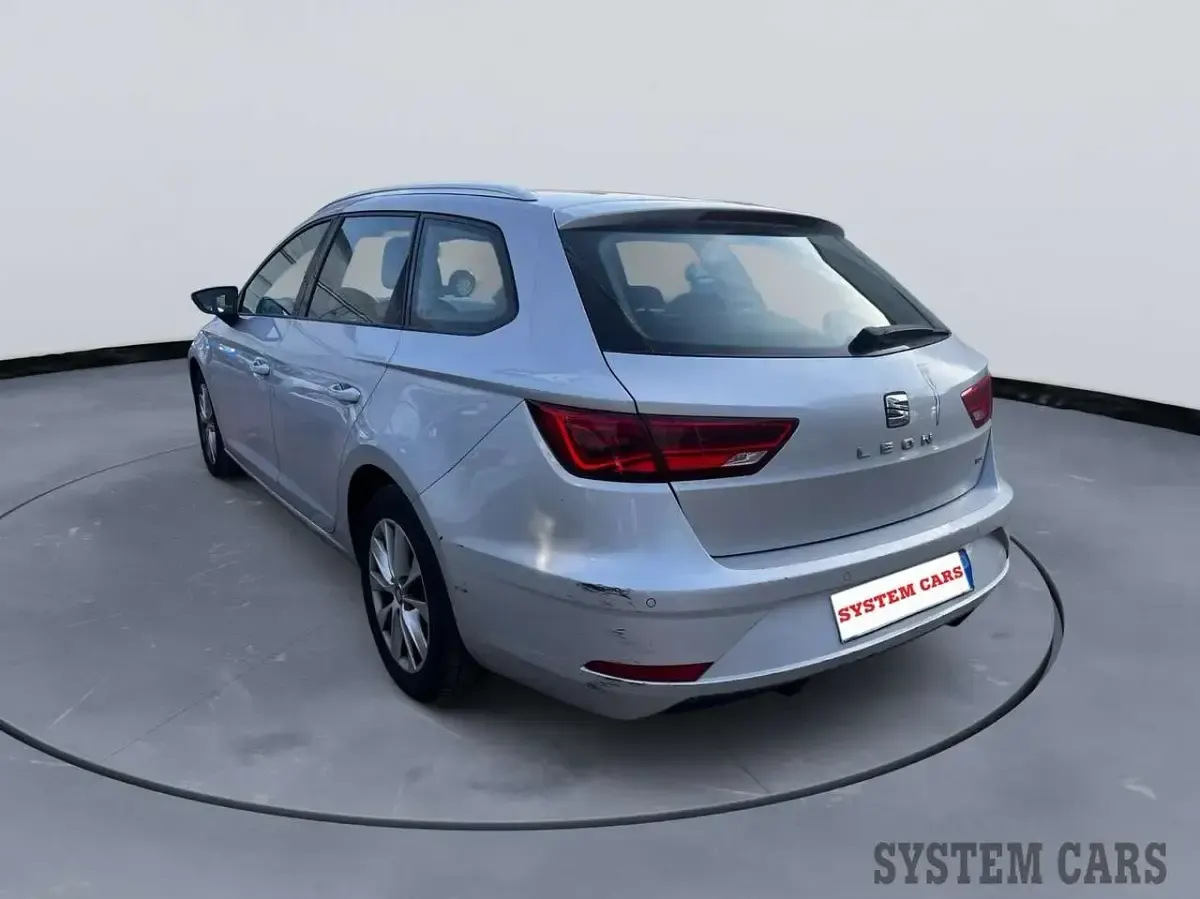 Usata Seat Leon ST 116 CV (85 kW) 2017 Argento Station wagon