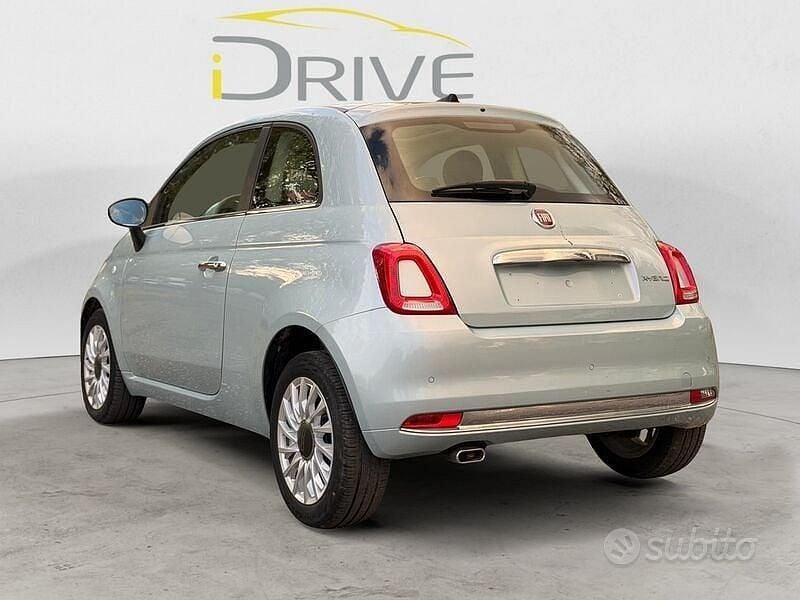 Usata Fiat 500 69 CV (50 kW) 2024 Acqua marina Berlina
