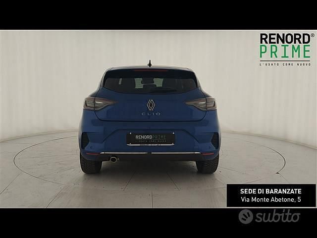 Usata Renault Clio V Techno 91 CV (66 kW) 2024 Blu scuro Berlina