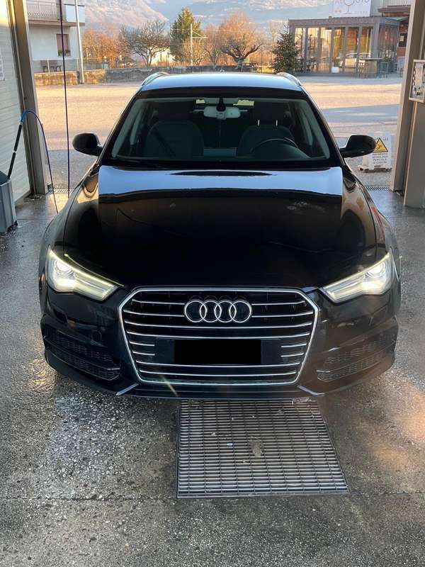 Usata Audi A6 Business Plus 190 CV (139 kW) 2017 Nero Station wagon