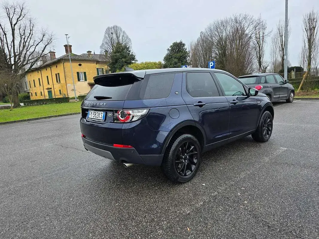 Usata Land Rover Discovery Sport 150 CV (110 kW) 2017 Bluazzurro SUV