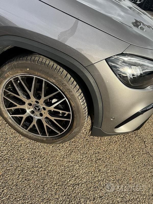 Usata Mercedes GLA200 Advanced 150 CV (110 kW) 2024 Grigio SUV