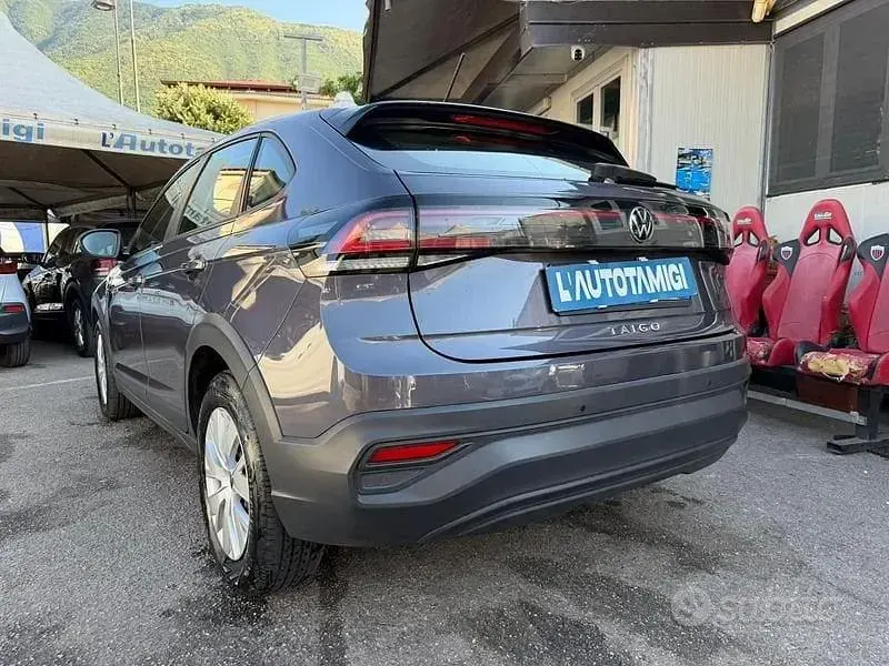 Usata VW Taigo Life 95 CV (69 kW) 2023 Grigio SUV
