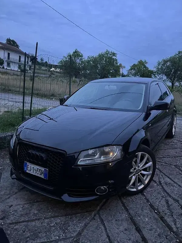 Usata Audi A3 Attraction 90 CV (66 kW) 2011 Utilitaria