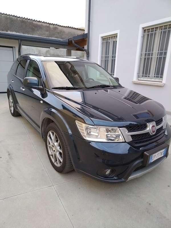 Usata Fiat Freemont Lounge 170 CV (125 kW) 2012 SUV