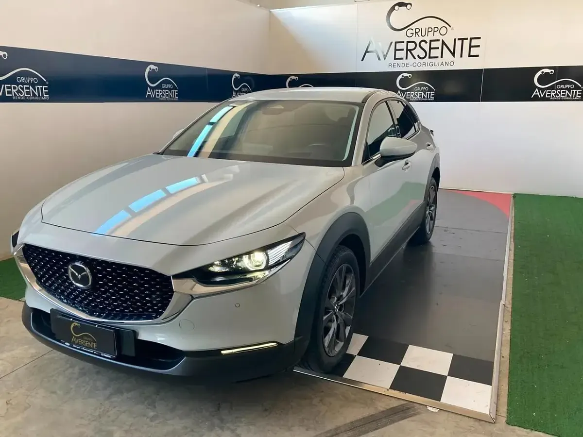 Usata Mazda CX-30 Exclusive-Line 186 CV (136 kW) 2025 Bianco SUV
