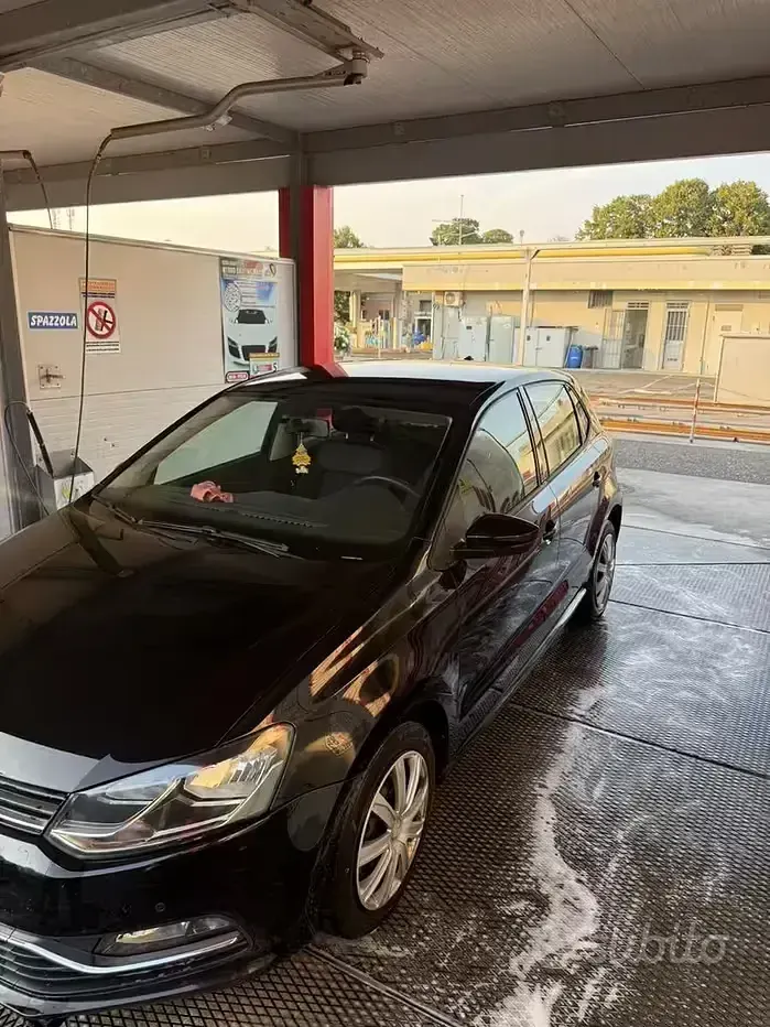 Usata VW Polo Comfortline 90 CV (66 kW) 2017 Nero Berlina