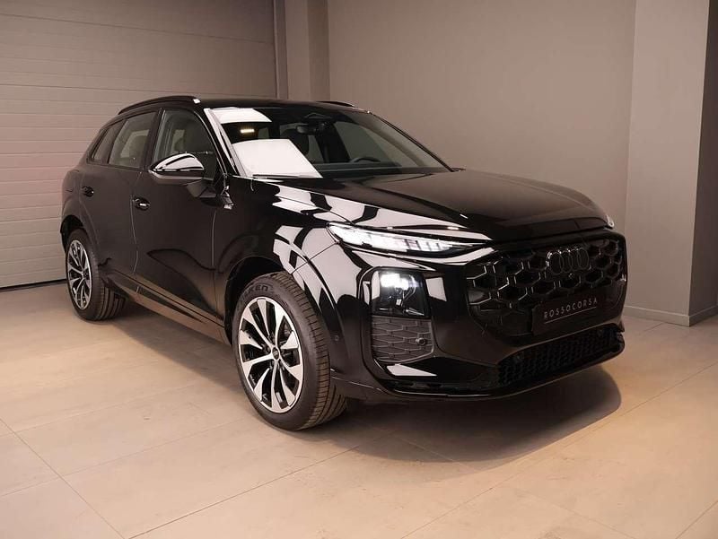 Nuova Audi Q3 S-Line 150 CV (110 kW) 2026 Nero mythos SUV