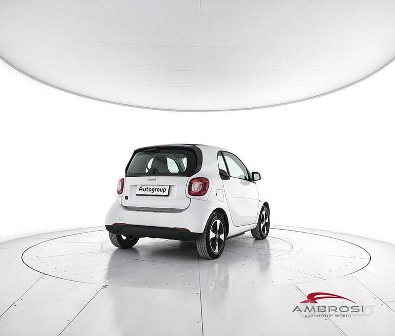 Usata Smart ForTwo Electric Drive Pulse 40 kW (55 CV) 2022 Bianco
