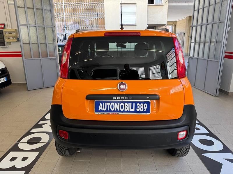 Usata Fiat Panda 4x4 Pop 80 CV (58 kW) 2017 Arancione Utilitaria