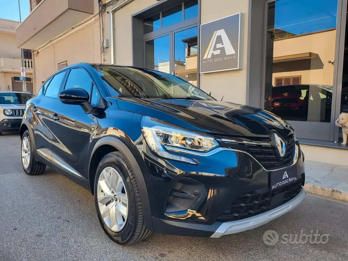 Usata Renault Captur Business 116 CV (85 kW) 2021 Nero SUV
