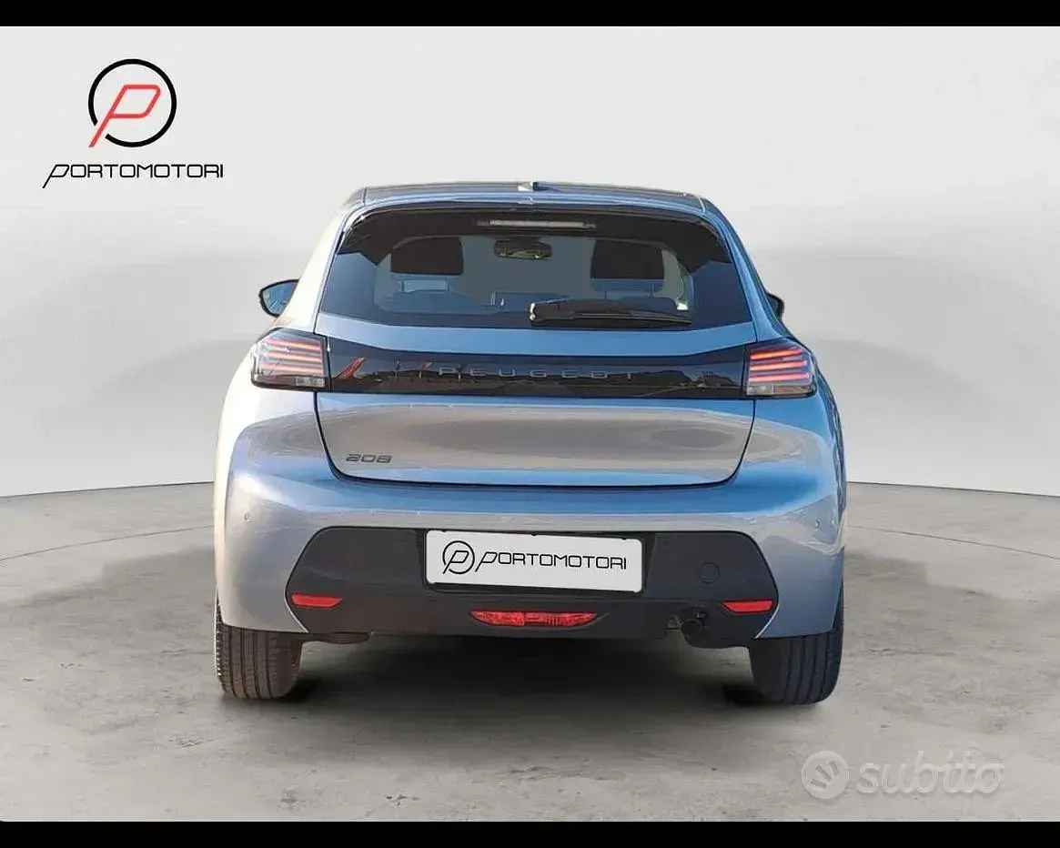 Nuova Peugeot 208 Style 100 CV (73 kW) 2026 Grigio Utilitaria