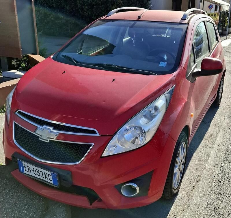 Usata Chevrolet Spark 81 CV (59 kW) 2011 Rosso Utilitaria