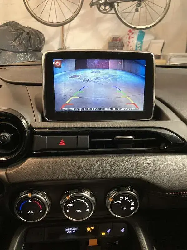 Usata Mazda MX5 Exclusive-Line 131 CV (96 kW) 2017 Cabrio