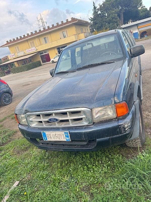 Blu Usata 2001 Ford Ranger Pick-up | 8900 € (Ottimo prezzo) - Immagine 1/4