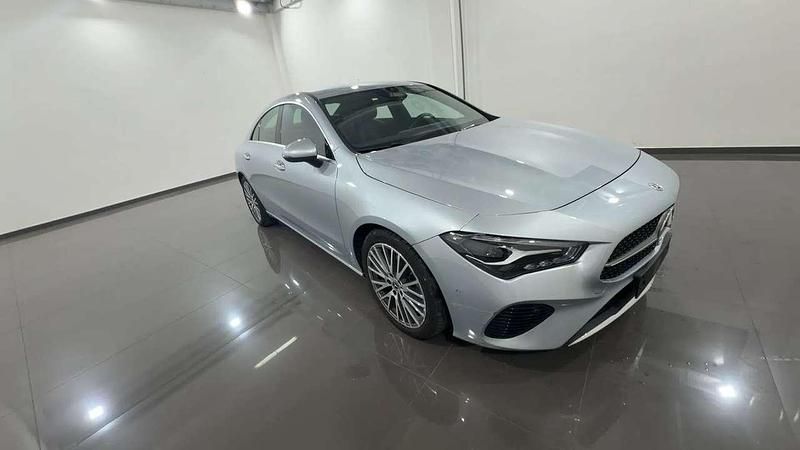 Usata Mercedes CLA180 Luxury 116 CV (85 kW) 2024 Argento Berlina