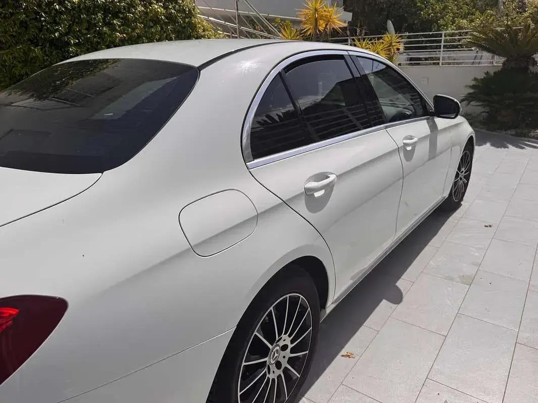 Usata Mercedes E200 Premium 150 CV (110 kW) 2018 Bianco Berlina