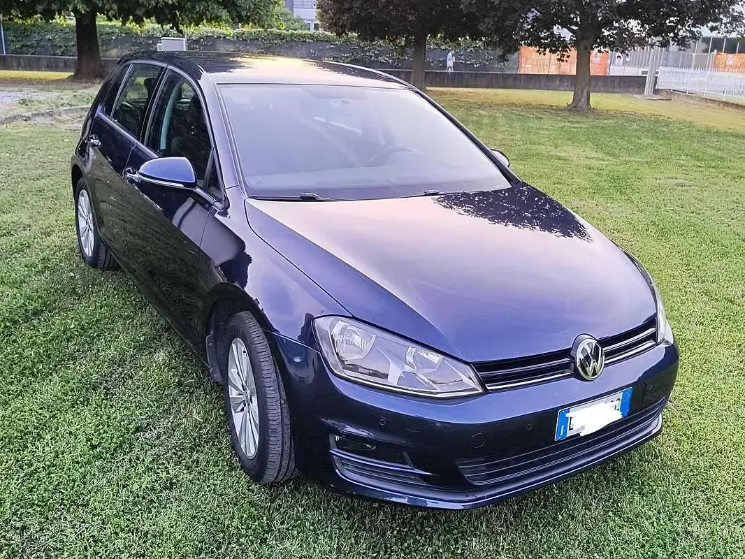 Usata VW Golf VII Comfortline 105 CV (77 kW) 2015 Blu/azzurro Berlina