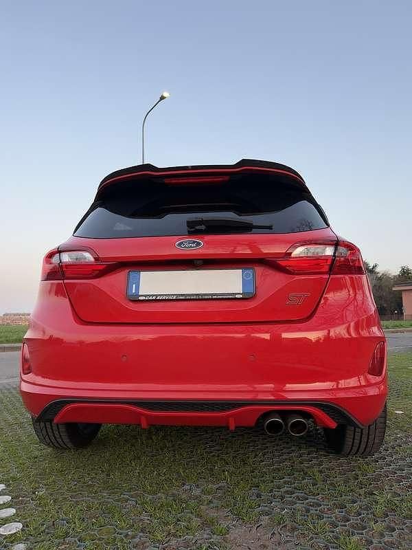 Usata Ford Fiesta ST 205 CV (150 kW) 2019 Rosso Utilitaria