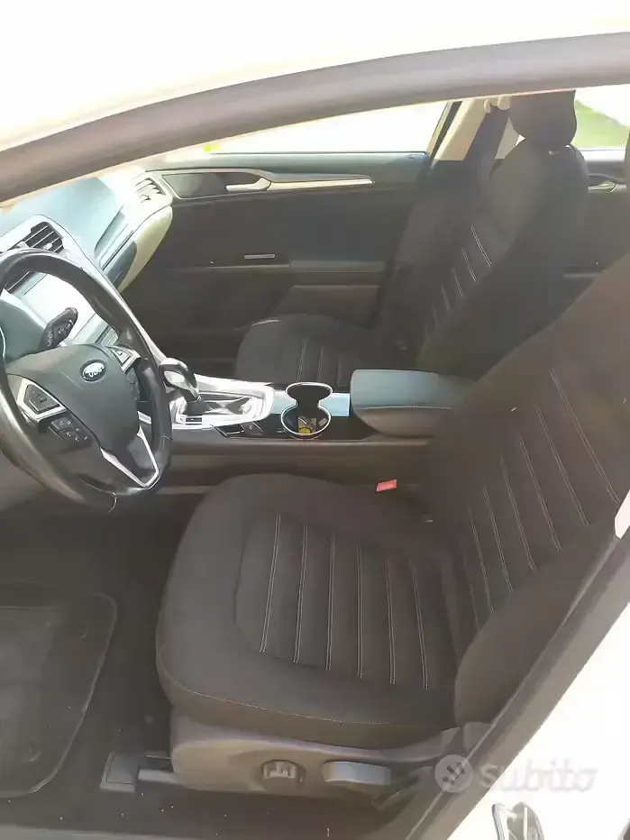 Usata Ford Mondeo 116 CV (85 kW) 2016 Bianco Station wagon