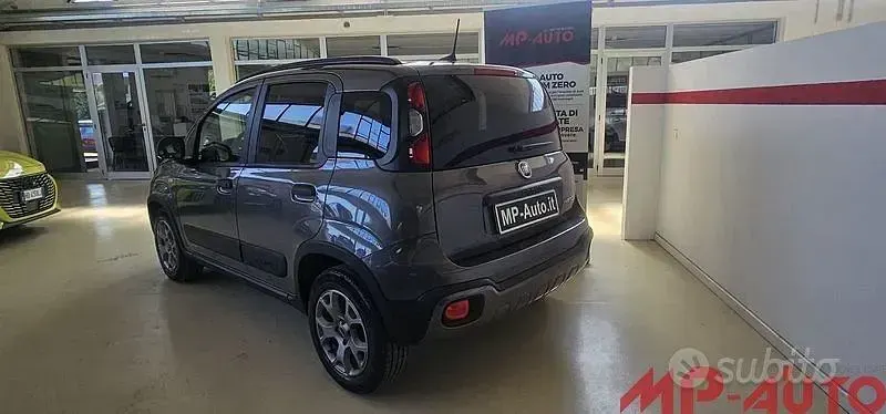 Usata Fiat Panda Cross Cross 70 CV (51 kW) 2022 Grigio Utilitaria